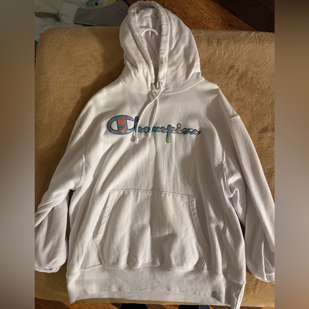 Men’s L Champion hoodie